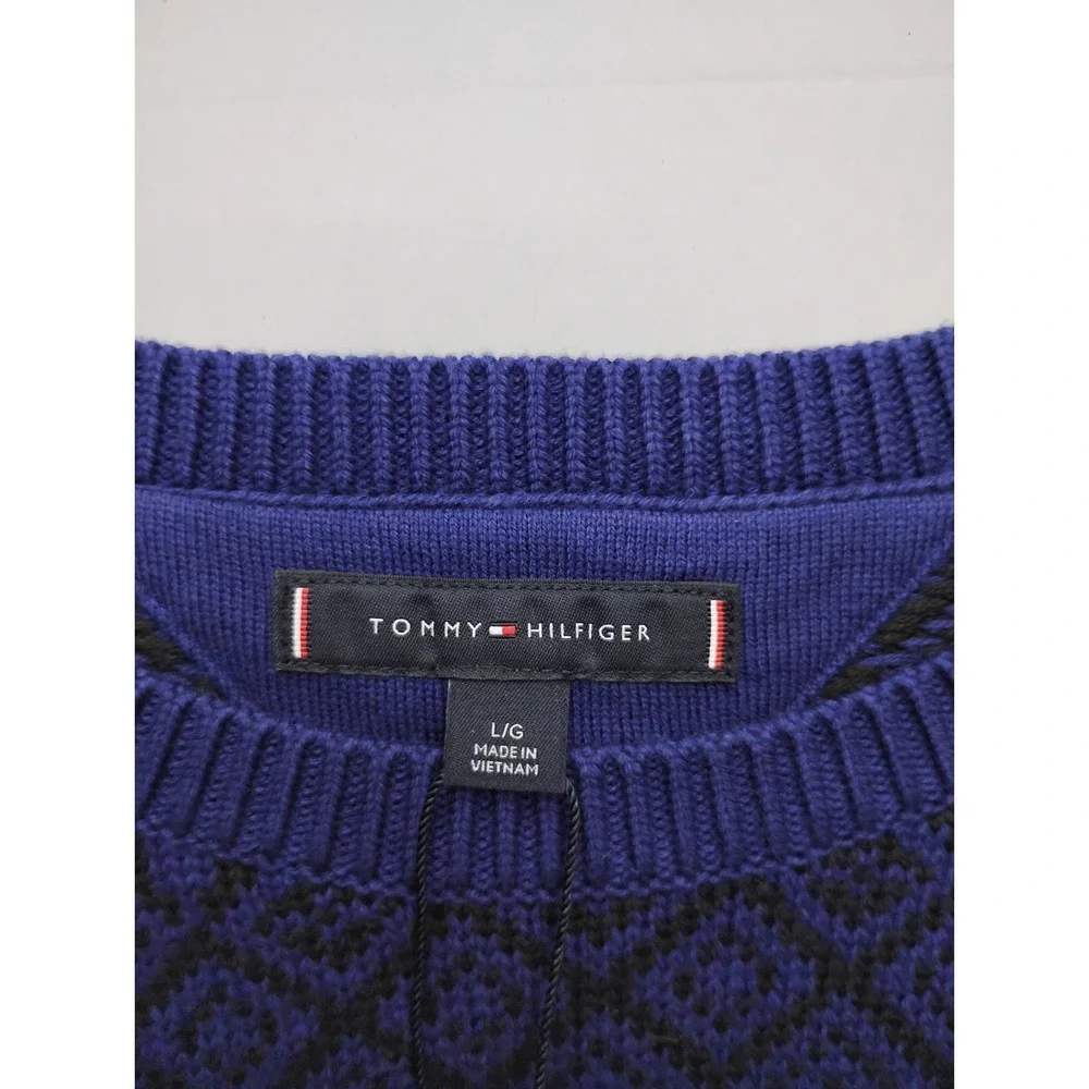 Tommy Hilfiger Knit Long Sweater Sweater Size Large Flag Aztec Print